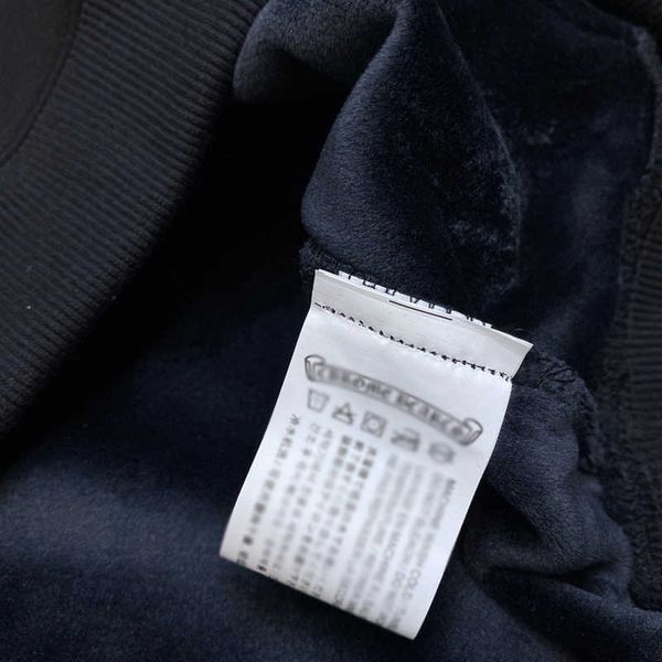 chrome/heartscross brand winter tide crosin better drill sanskrit horseshoe plush thickened warm hooded casual sweater for men, Black
chrome/heartscross brand winter tide crosin better drill sanskrit horseshoe plush thickened warm hooded casual sweater for men, Black