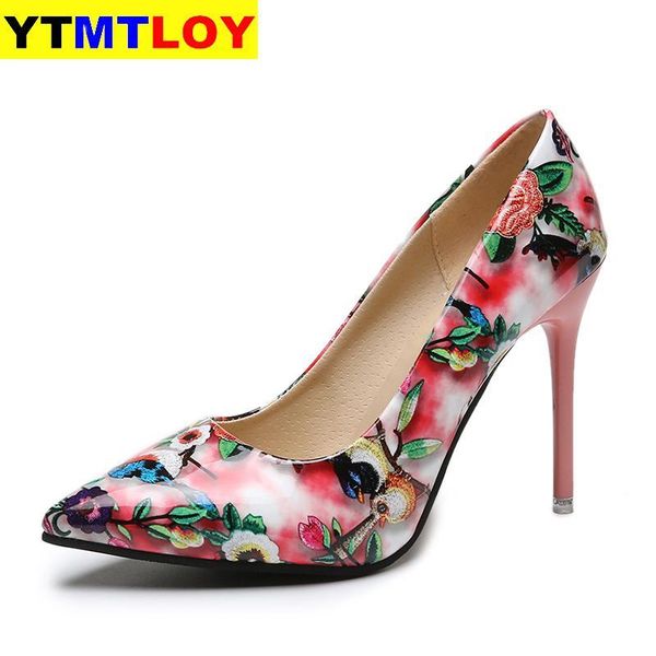 dress shoes summer plus size 35-44 women pumps fashion pointed toe shallow woman high heels party elegant embroider 10cm, Black
dress shoes summer plus size 35-44 women pumps fashion pointed toe shallow woman high heels party elegant embroider 10cm, Black