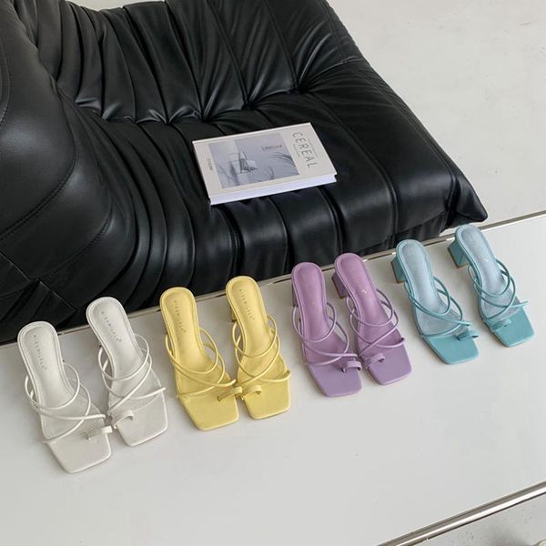 slippers 2021 summer fashion square low heel women narrow band sandal shoes slip on slides candy color beach flip flops, Black
slippers 2021 summer fashion square low heel women narrow band sandal shoes slip on slides candy color beach flip flops, Black