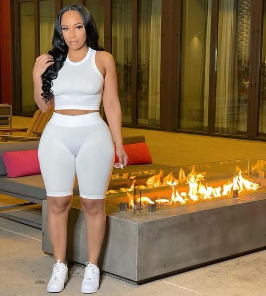 women's 2021 summer solid color two piece casual shorts sets women training seamless crop and fitness tracksuits gym clothing, White;black
women's 2021 summer solid color two piece casual shorts sets women training seamless crop and fitness tracksuits gym clothing, White;black