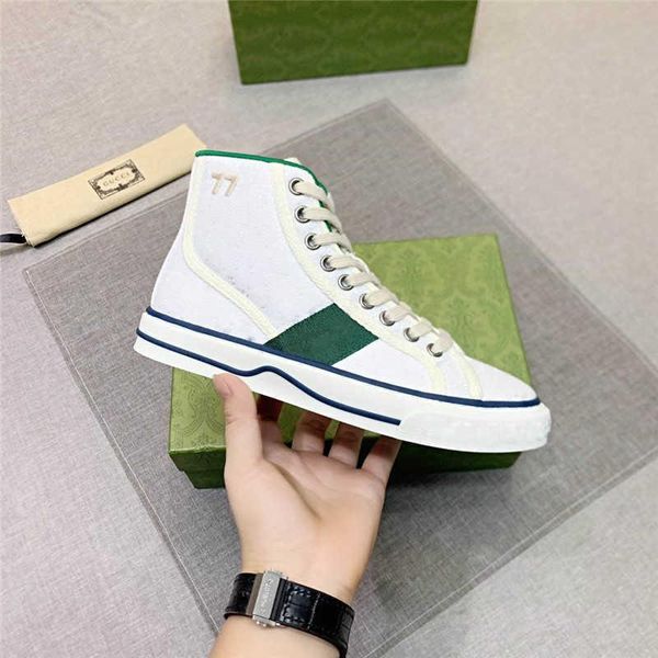 2022 luxury designer dress shoes 1977 tennis sneaker canvas beige blue washed jacquard denim women ace rubber sole embroidered non-slip 1top, Black
2022 luxury designer dress shoes 1977 tennis sneaker canvas beige blue washed jacquard denim women ace rubber sole embroidered non-slip 1top, Black