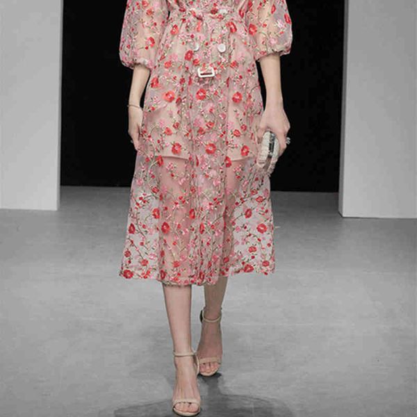 women's trench coats spring mode and autumn track femme flower double-breast embroidery outerwear mesh overlay trench coats, Tan;black
women's trench coats spring mode and autumn track femme flower double-breast embroidery outerwear mesh overlay trench coats, Tan;black