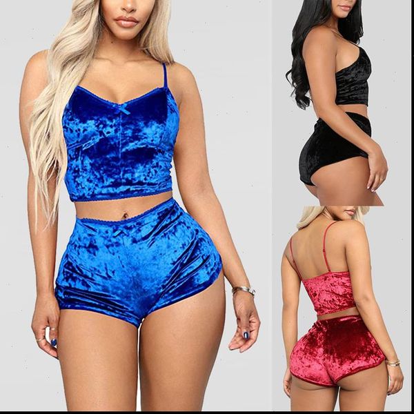 2 pieces pyjamas solid soft women sleepwear nightwear suit velvet lingerie set pleated sets strap loose shorts, Black;red
2 pieces pyjamas solid soft women sleepwear nightwear suit velvet lingerie set pleated sets strap loose shorts, Black;red