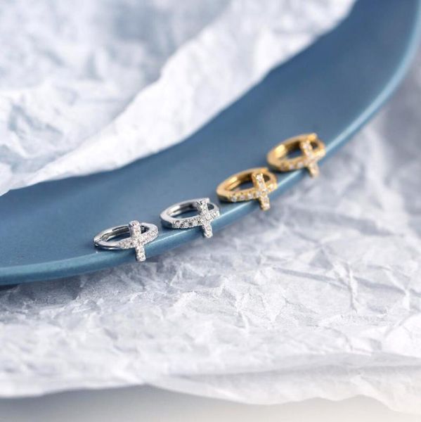 hoop & huggie 925 sterling silver zirconia paved women cross earrings a1509, Golden;silver
hoop & huggie 925 sterling silver zirconia paved women cross earrings a1509, Golden;silver