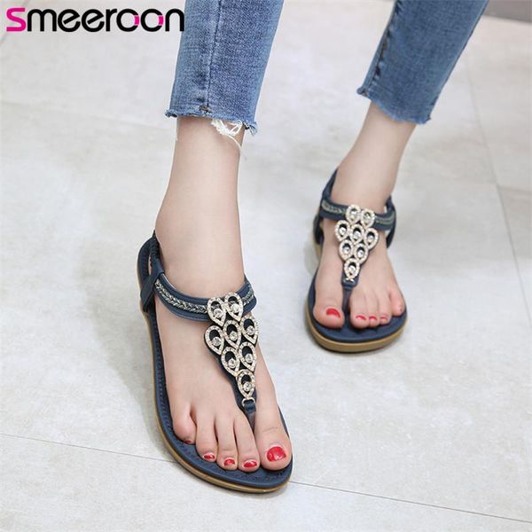 smeeroon 2021 large size 36-42 women sandals crystal slip on summer beach simple fashion casual flat shoes female, Black
smeeroon 2021 large size 36-42 women sandals crystal slip on summer beach simple fashion casual flat shoes female, Black