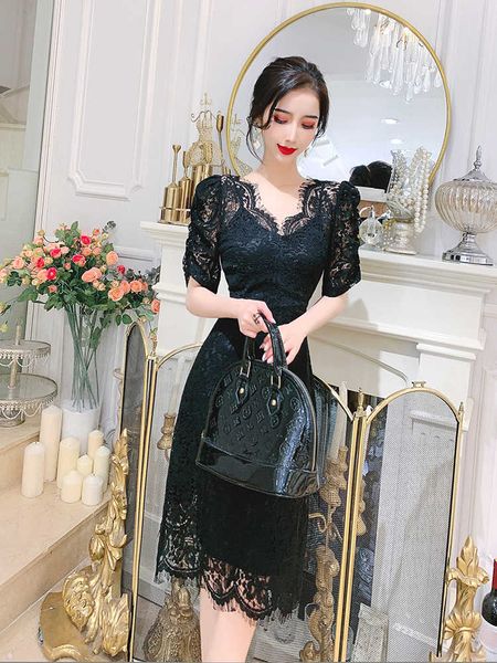 lace female summer korean version of the ladies v-neck short sleeve dress office lady zippers 210603, Black;gray
lace female summer korean version of the ladies v-neck short sleeve dress office lady zippers 210603, Black;gray