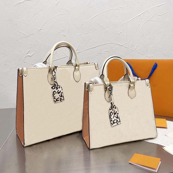 2021 luxurys designers trend bag fashion women's handbag embossed leather package shoulder bags shopping pack
2021 luxurys designers trend bag fashion women's handbag embossed leather package shoulder bags shopping pack