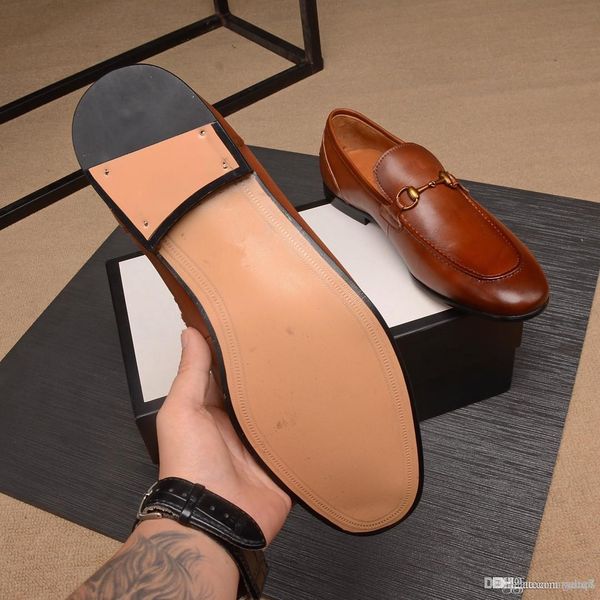 a1 men dress italian leather shoes slip on fashion men leather moccasin glitter formal male shoes pointed toe shoes for men 33, Black
a1 men dress italian leather shoes slip on fashion men leather moccasin glitter formal male shoes pointed toe shoes for men 33, Black