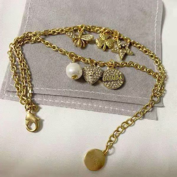 fashion bracelet dijia / dejia butterfly star love female japanese and korean style jewelry personality di letter pearl, Golden;silver
fashion bracelet dijia / dejia butterfly star love female japanese and korean style jewelry personality di letter pearl, Golden;silver