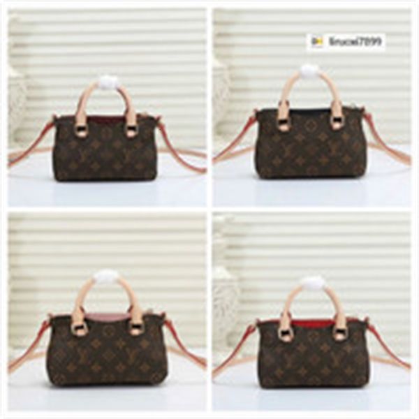 mini women totes brand explosion model mini designer handbags iconic bags luxury handles shoulder bags zxin cross body 41175 bag clutche
mini women totes brand explosion model mini designer handbags iconic bags luxury handles shoulder bags zxin cross body 41175 bag clutche