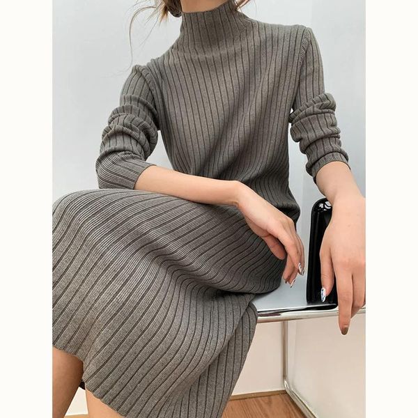 heydress 2021 winter women solid turtleneck long sleeve knitted dress office lady high waist warm elegant maxi pullover vestido casual dress, Black;gray
heydress 2021 winter women solid turtleneck long sleeve knitted dress office lady high waist warm elegant maxi pullover vestido casual dress, Black;gray