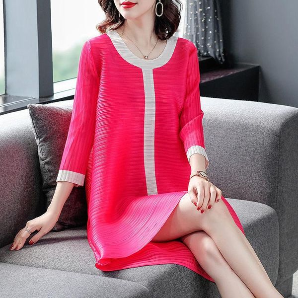 casual dresses ewsfv 2021 autumn women high-end loose plus size pleated dress o-neck three quarter sleeve thin mid-length, Black;gray
casual dresses ewsfv 2021 autumn women high-end loose plus size pleated dress o-neck three quarter sleeve thin mid-length, Black;gray