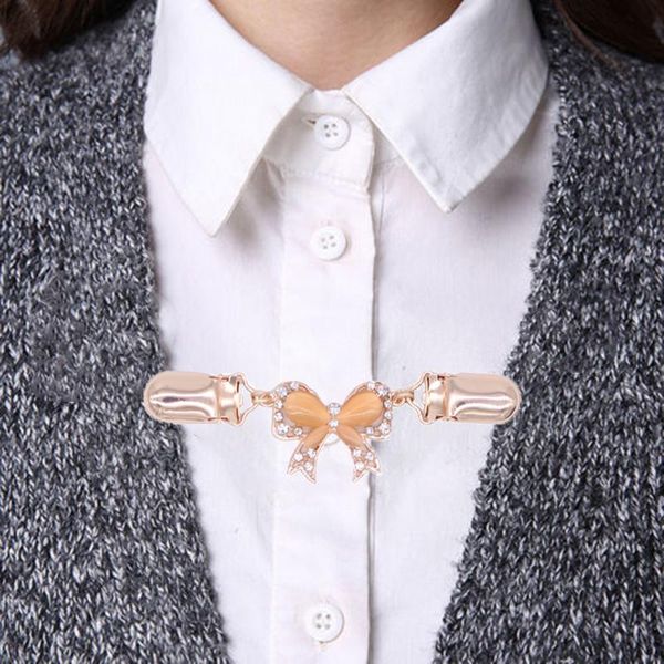 pins, brooches 3 colors charm bowknot duck collar clip women cardigan sweater shawl blouse shirt clasps clothing jewelry, Gray
pins, brooches 3 colors charm bowknot duck collar clip women cardigan sweater shawl blouse shirt clasps clothing jewelry, Gray