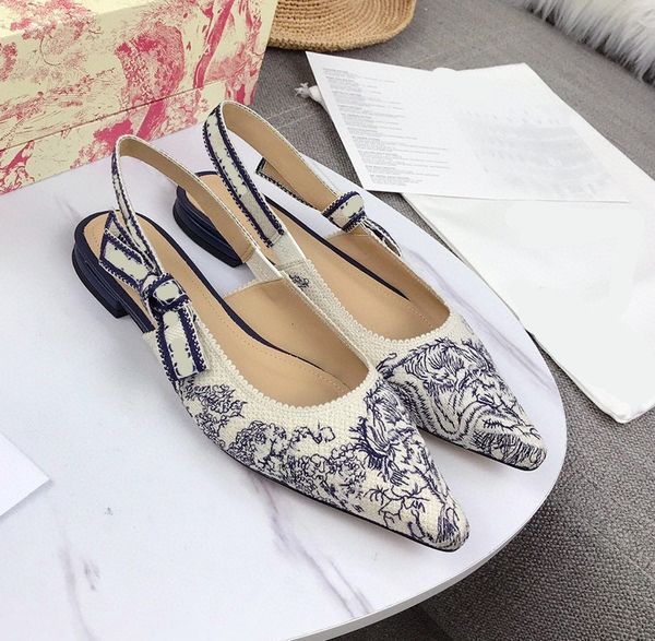sandals slippers d home 2021 europe south korea fashion spring and summer flat heel embroidered pointed sandals zly, Black
sandals slippers d home 2021 europe south korea fashion spring and summer flat heel embroidered pointed sandals zly, Black