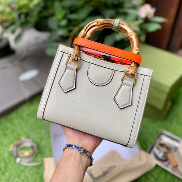totes shoulder bag luxury bags handbag leather high-quality retro classic fashion joker bamboo different styles size with exquisite packagin
totes shoulder bag luxury bags handbag leather high-quality retro classic fashion joker bamboo different styles size with exquisite packagin