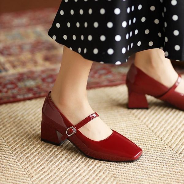 dress shoes spring 2021 small women's 313233 single middle heel 34 large 40 pointed 41 apricot 42 thick 43, Black
dress shoes spring 2021 small women's 313233 single middle heel 34 large 40 pointed 41 apricot 42 thick 43, Black