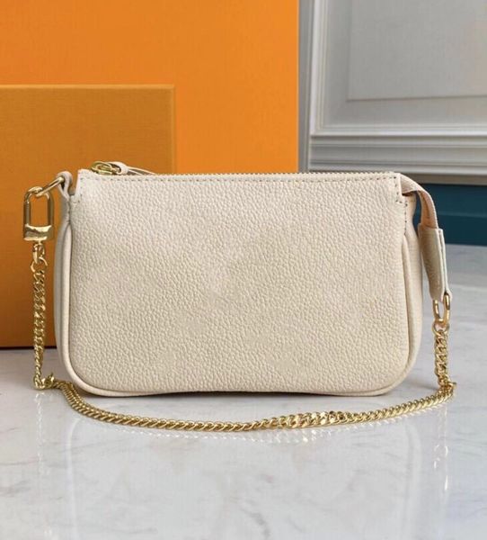 by the pool women fashion empreinte soft grain leather clutch bags mini pochette accessoires depicted gradient color ladies fresh chain bag
by the pool women fashion empreinte soft grain leather clutch bags mini pochette accessoires depicted gradient color ladies fresh chain bag