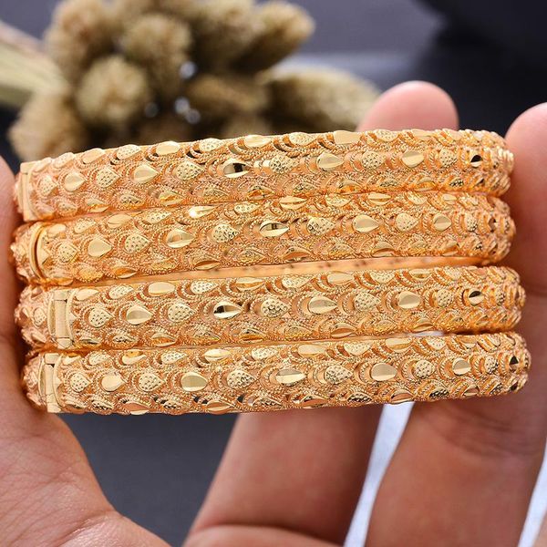 bangle 4pcs/lot afraic wedding gold color bangles for women dubai bride phoenix tail bracelet africa arab jewelry charm, Black
bangle 4pcs/lot afraic wedding gold color bangles for women dubai bride phoenix tail bracelet africa arab jewelry charm, Black