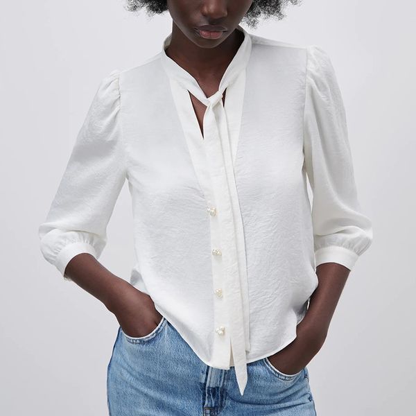 za summer women casual blouse pearl buttons 3/4 sleeve solid bow collar female loose thin single breasted 210422, White
za summer women casual blouse pearl buttons 3/4 sleeve solid bow collar female loose thin single breasted 210422, White