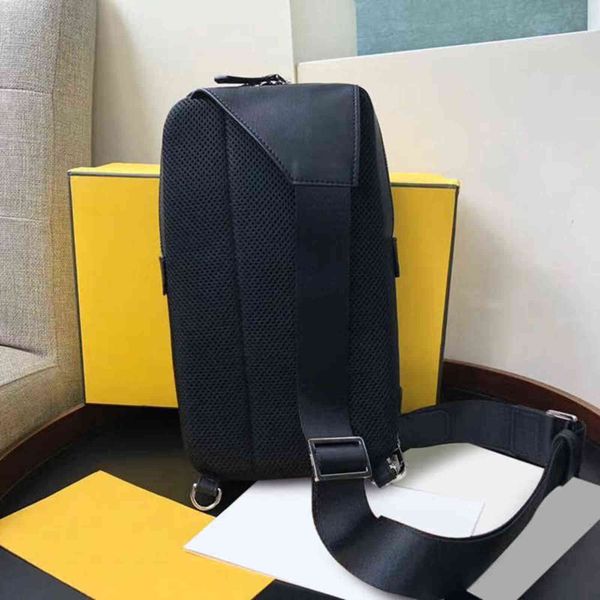 7a+designers new style 03360 shoulder bag with center spacer and front pocket zipper adjustable shoulder straps dual zippers open close1th
7a+designers new style 03360 shoulder bag with center spacer and front pocket zipper adjustable shoulder straps dual zippers open close1th