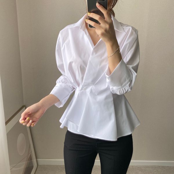 spring autumn basic white shirt women blouses ol elegant loose bottoming shirts solid lapel woman clothes 210421
spring autumn basic white shirt women blouses ol elegant loose bottoming shirts solid lapel woman clothes 210421