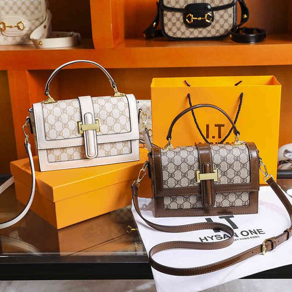 leather handbag women's new versatile printed small square bag one shoulder messenger bag handbags top
leather handbag women's new versatile printed small square bag one shoulder messenger bag handbags top