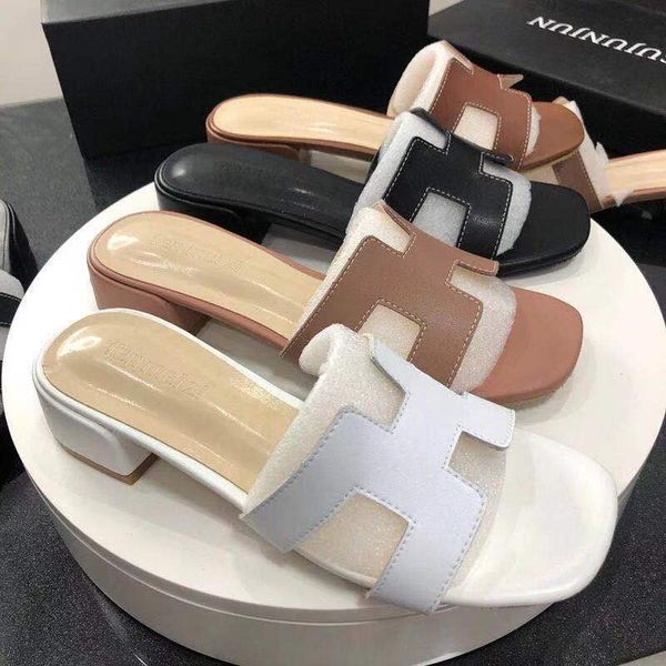 2021 new spring and summer leather casual thick heel one line slippers sandals women's shoes fashion, Black
2021 new spring and summer leather casual thick heel one line slippers sandals women's shoes fashion, Black
