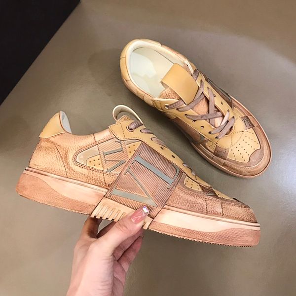 2021 selling luxury casual shoes men low flat shoes genuine leather mens shoes designer sneakers trainers size 38-46, Black
2021 selling luxury casual shoes men low flat shoes genuine leather mens shoes designer sneakers trainers size 38-46, Black