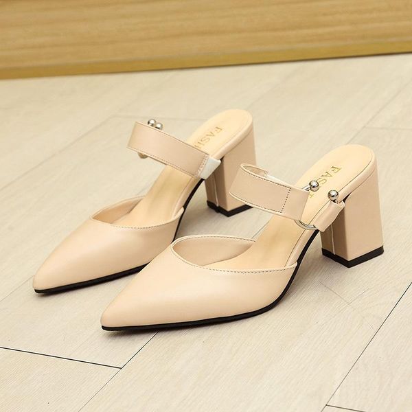 sandals pointed thick heel summer fashion women's sandals; 2021 shoes non-slip lightweight high heels, size 22-25 cm, Black
sandals pointed thick heel summer fashion women's sandals; 2021 shoes non-slip lightweight high heels, size 22-25 cm, Black
