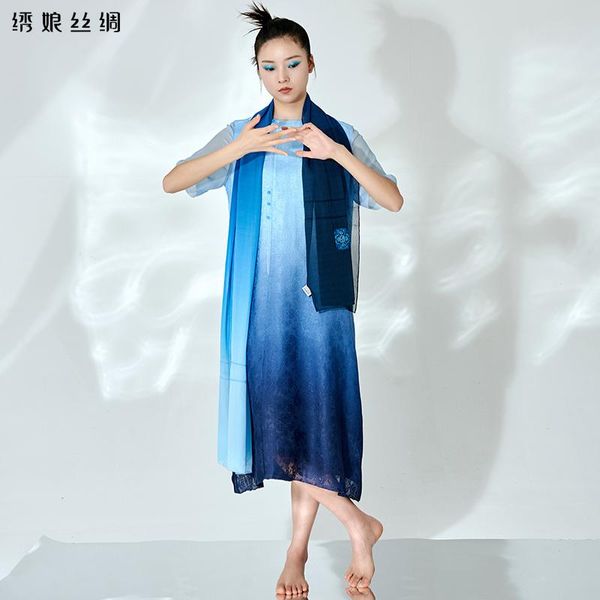scarves silk long gradient embroidery towel mulberry is deep and remote blue dream shawls by hand, Blue;gray
scarves silk long gradient embroidery towel mulberry is deep and remote blue dream shawls by hand, Blue;gray