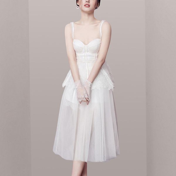 fashion ball gown women dress summer runway mesh patchwork lace ruffles party chic halter strapless 210525, Black;gray
fashion ball gown women dress summer runway mesh patchwork lace ruffles party chic halter strapless 210525, Black;gray