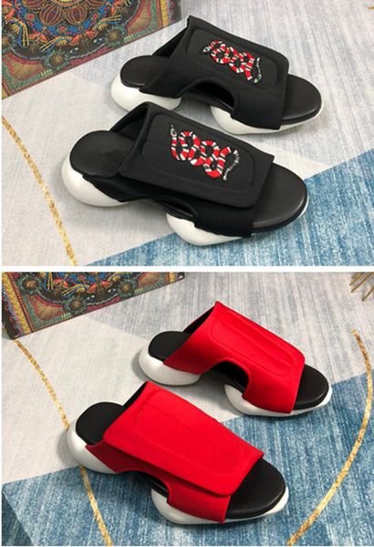 2021 sliders mens womens summer sandals beach slippers ladies flip flops loafers black white blue slides chaussures shoes size 35-45
2021 sliders mens womens summer sandals beach slippers ladies flip flops loafers black white blue slides chaussures shoes size 35-45