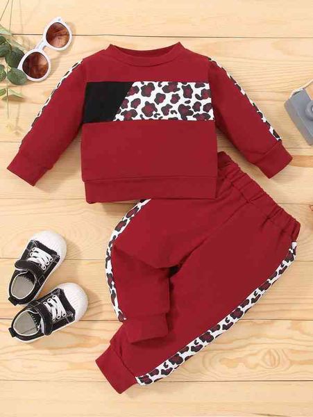 baby contrast panel leopard pullover & sweatpants she, White
baby contrast panel leopard pullover & sweatpants she, White