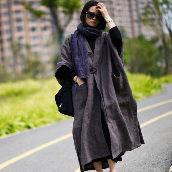 women's trench coats travel literature autumn and winter thick linen lined shawl, oversized meditation robe, windbreaker, cardigan 2021, Tan;black
women's trench coats travel literature autumn and winter thick linen lined shawl, oversized meditation robe, windbreaker, cardigan 2021, Tan;black