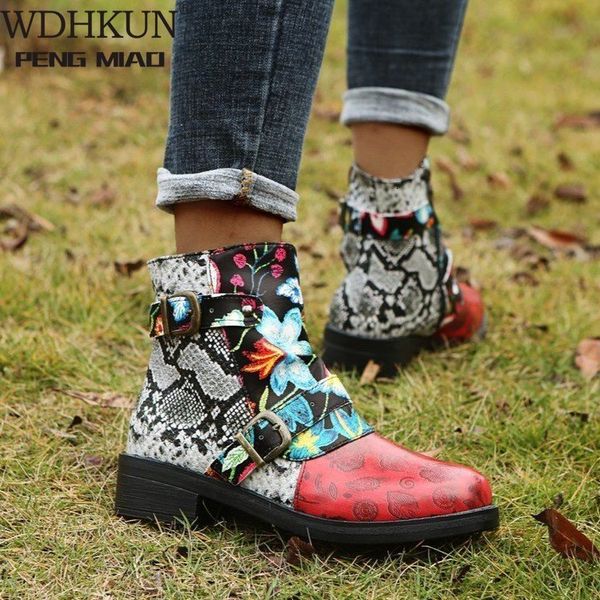 boots 2021 embossed rose pu leather splicing low heel ankle elegant ladies shoes buckle women botas mujer 35-43 5rr3, Black
boots 2021 embossed rose pu leather splicing low heel ankle elegant ladies shoes buckle women botas mujer 35-43 5rr3, Black