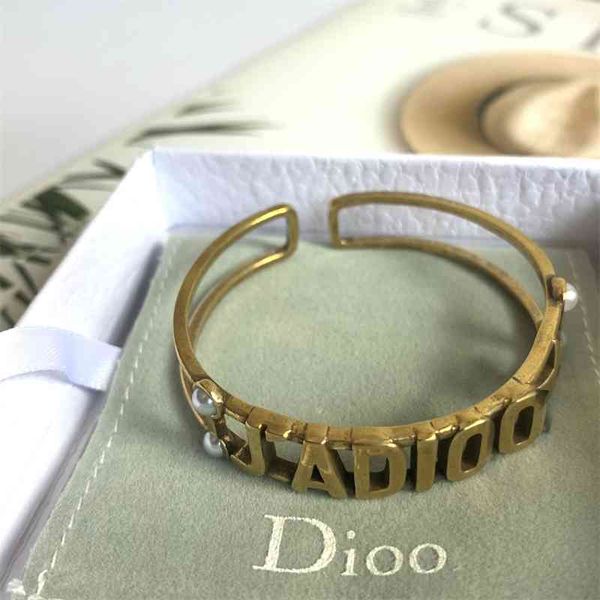 70% off outlet online bag letter net red bronze open bracelet women's jewelry, Black
70% off outlet online bag letter net red bronze open bracelet women's jewelry, Black