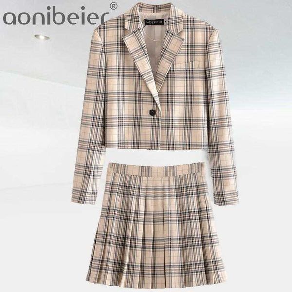 women 2 pieces za plaid skirts blazer set notched office lady single button suits female plus size a line 210604, White;black
women 2 pieces za plaid skirts blazer set notched office lady single button suits female plus size a line 210604, White;black