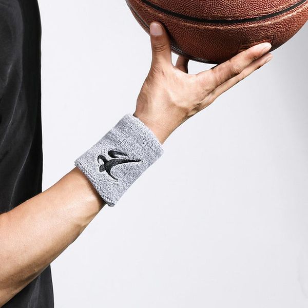 wrist support elastic wristbands gym fitness gear power weightlifting wraps badminton sports protector brace, Black;red
wrist support elastic wristbands gym fitness gear power weightlifting wraps badminton sports protector brace, Black;red