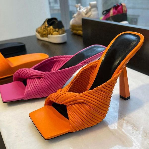 slippers arrival square peep toe thin high heels women 2021 summer bowfold runway slides real leather celebrity mules woman, Black
slippers arrival square peep toe thin high heels women 2021 summer bowfold runway slides real leather celebrity mules woman, Black