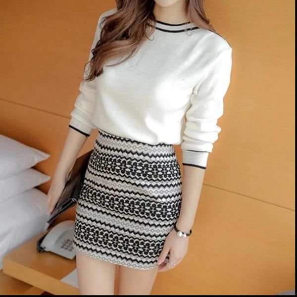 women sweater spring knitted dress long sleeve fashion korean womens middle hip skirt white two piece winter 11i5, White;black
women sweater spring knitted dress long sleeve fashion korean womens middle hip skirt white two piece winter 11i5, White;black
