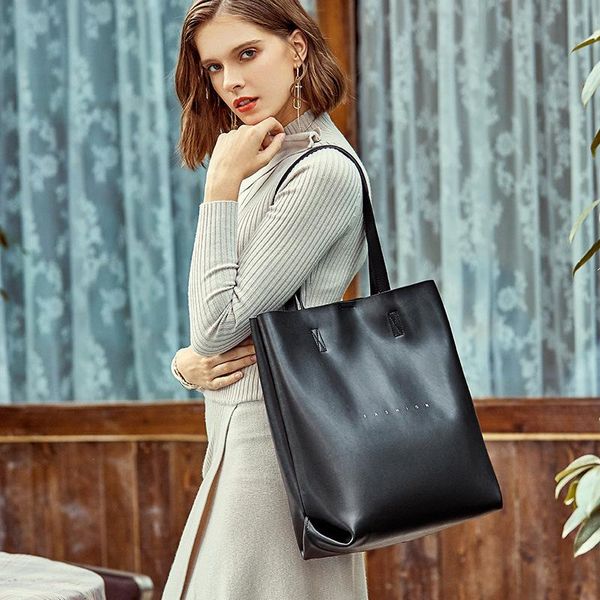 spring and summer different size bags leather bucket bag fashion women's handbag shoulder
spring and summer different size bags leather bucket bag fashion women's handbag shoulder