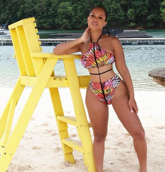 print one piece swimsuit female 2021 hollow out bodysuit women push up monokini bathing suit beachwear swimming one-piece suits
print one piece swimsuit female 2021 hollow out bodysuit women push up monokini bathing suit beachwear swimming one-piece suits