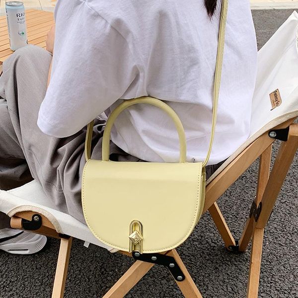 cross body saddle mini crossbody pu leather shoulder design bags for women 2021 fashion handbags ladies travel purses
cross body saddle mini crossbody pu leather shoulder design bags for women 2021 fashion handbags ladies travel purses