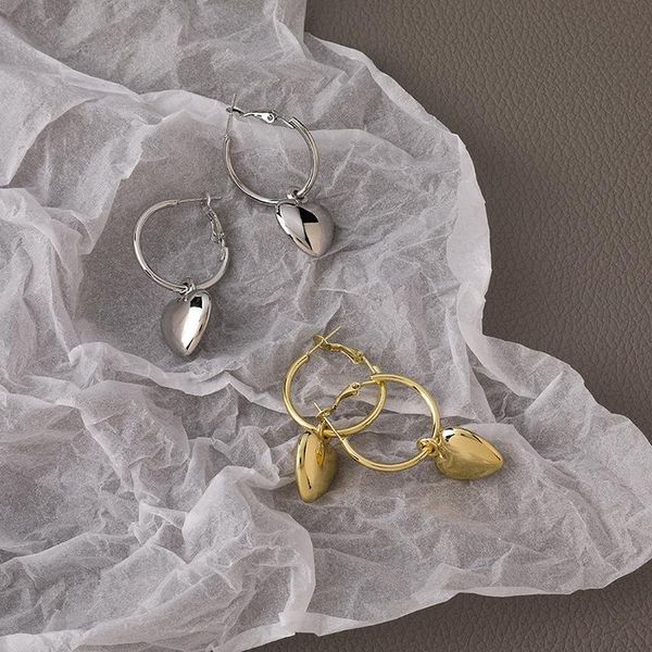hoop & huggie personality female europe and america simple metal texture love pendant earrings fashion women's jewelry accessories, Golden;silver
hoop & huggie personality female europe and america simple metal texture love pendant earrings fashion women's jewelry accessories, Golden;silver