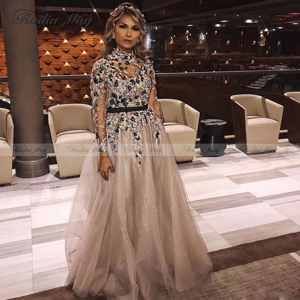party dresses arabic long sleeve evening dress 2021 champagne lace 3d flowers beaded dubai women formal high neck gowns, White;black
party dresses arabic long sleeve evening dress 2021 champagne lace 3d flowers beaded dubai women formal high neck gowns, White;black