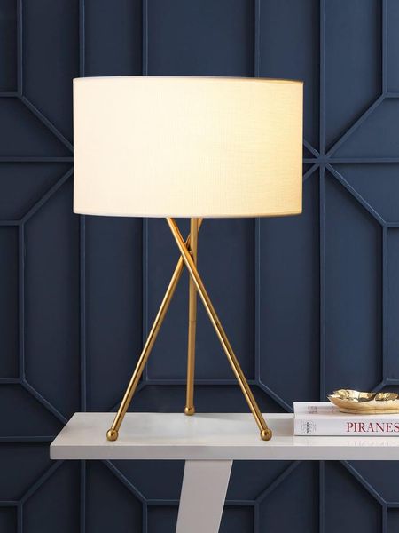table lamps modern minimalist creative lamp living room study bedroom bedside personality cozy and romantic desk
table lamps modern minimalist creative lamp living room study bedroom bedside personality cozy and romantic desk