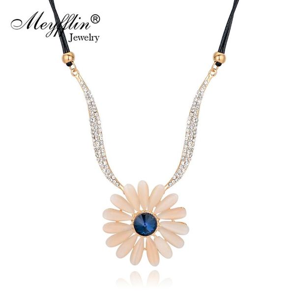 chokers meyfflin opal flower choker necklaces for women fashion crystal statement & pendants collar collier femme jewelry, Golden;silver
chokers meyfflin opal flower choker necklaces for women fashion crystal statement & pendants collar collier femme jewelry, Golden;silver