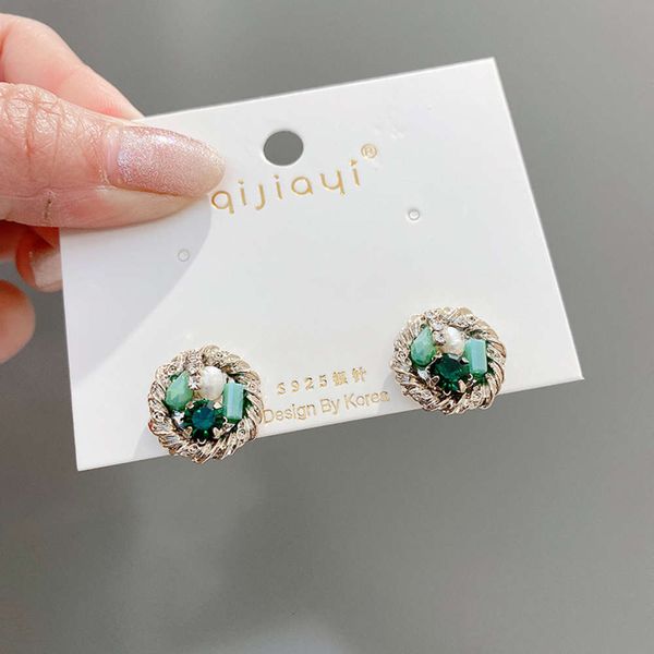 925 silver needle designer style advanced temperament versatile simple green earrings women wc, Black
925 silver needle designer style advanced temperament versatile simple green earrings women wc, Black