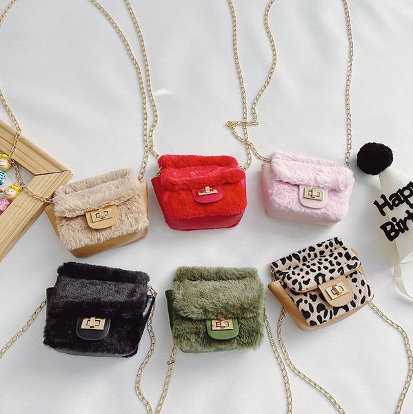 ins kid fleece handbag 2022 girls metal chain messenger bag children leopard faux fur mini single shoulder bags kids princess purse a8120, Black
ins kid fleece handbag 2022 girls metal chain messenger bag children leopard faux fur mini single shoulder bags kids princess purse a8120, Black