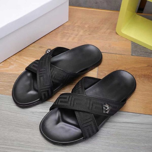 fashion slippers antiskid 2021 korean summer hairdresser trend leather versatile men's casual beach shoes yw yw, Black
fashion slippers antiskid 2021 korean summer hairdresser trend leather versatile men's casual beach shoes yw yw, Black